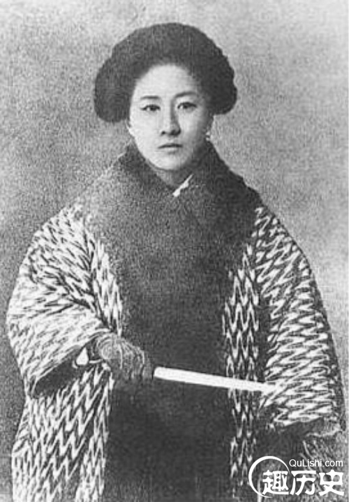 对酒当歌的不止是汉子：鉴湖女侠秋瑾《对酒》