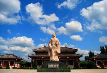 &ldquo;迂谈阔论&rdquo;中的&ldquo;迂&rdquo;字有何含义？&ldquo;迂&rdquo;是怎么演变来的？