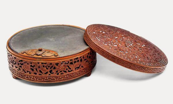 清朝帝王的文化艺术生活怎么样？看看清廷里面的文房四宝就知道！