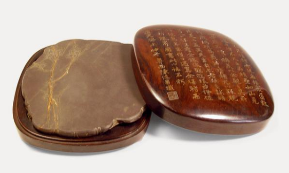 清朝帝王的文化艺术生活怎么样？看看清廷里面的文房四宝就知道！