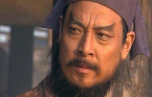 黄文炳对宋江做了什么？为什么宋江刚被救就执意要杀黄文炳？