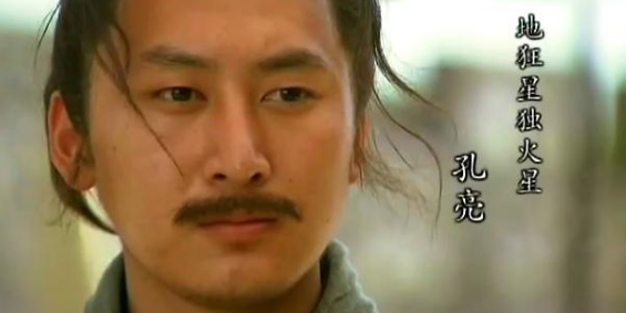 《水浒传》中宋江的武艺怎么样？宋江真的手无缚鸡之力吗？