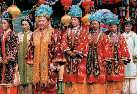 曾经《红楼梦》为什么会被列为禁书？《红楼梦》中有什么？