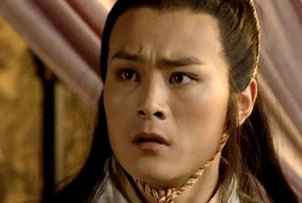 《笑傲江湖》令狐冲为何被林平之记恨?是什么导致林平之眼里都是恨?