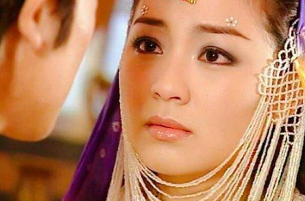 小昭真的能当上波斯明教的教主吗?小昭回波斯之后发生了什么?